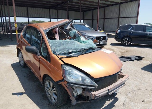 2011 HONDA Fit