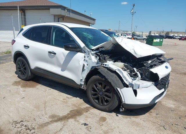 2021 FORD Escape