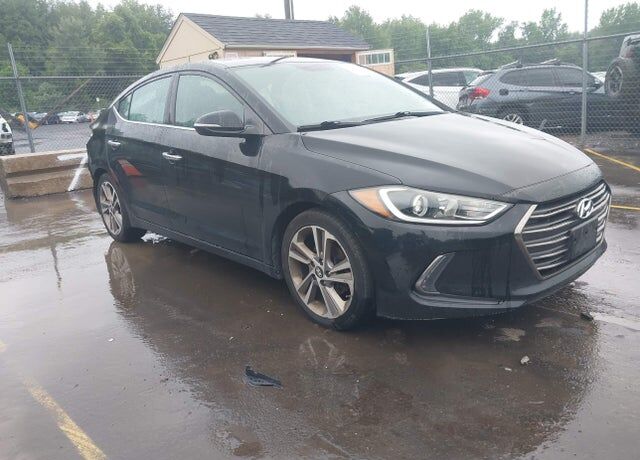 2017 HYUNDAI Elantra