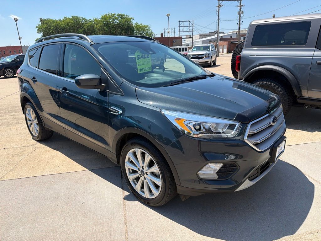 2019 FORD Escape