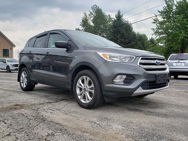 2019 FORD Escape
