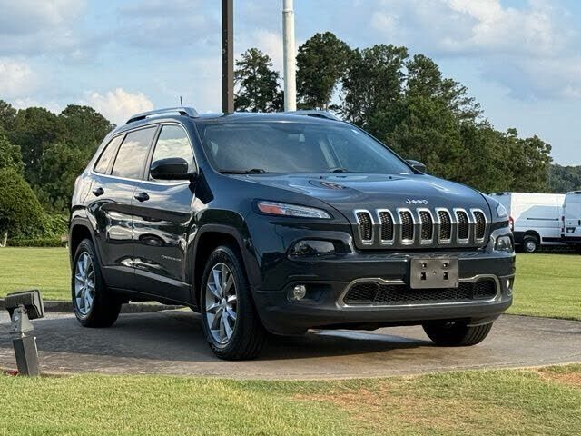 2018 JEEP Cherokee
