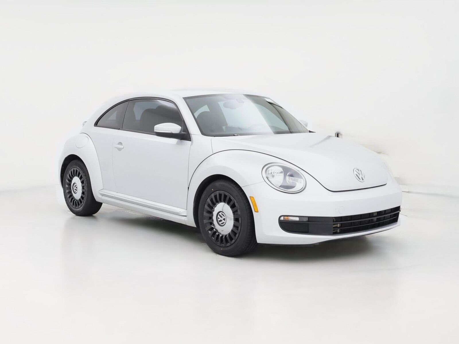 2016 VOLKSWAGEN Beetle