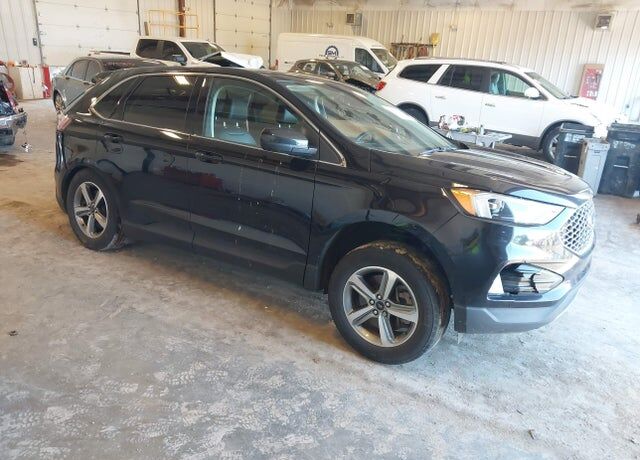 2023 FORD Edge