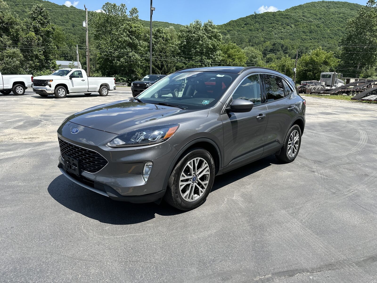 2022 FORD Escape