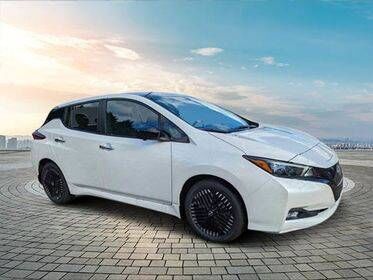 2024 NISSAN Leaf