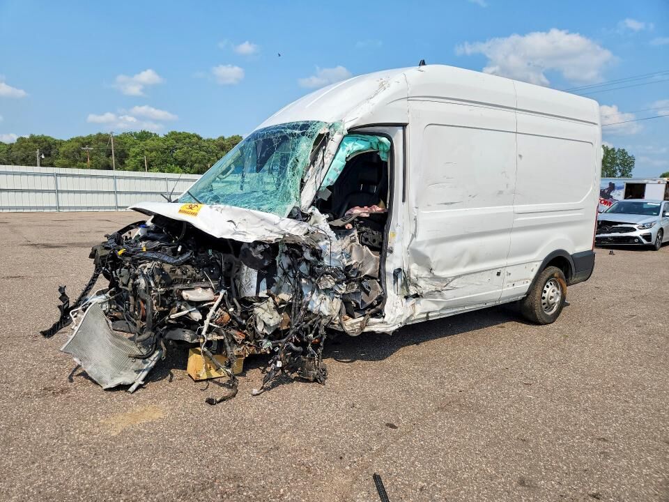 2022 FORD Transit