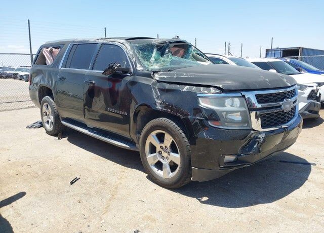 2016 CHEVROLET Suburban
