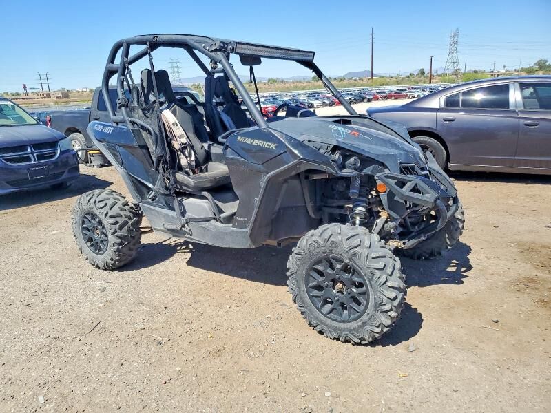 2017 CAN-AM Maverick - XDS DPS
