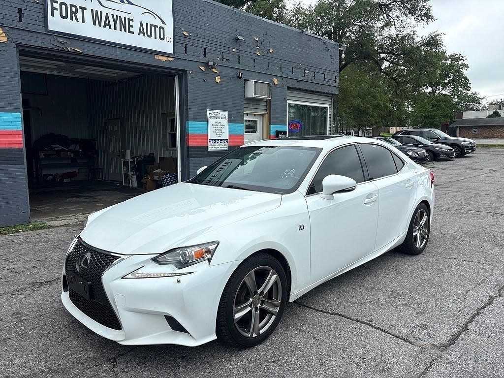 2015 LEXUS IS