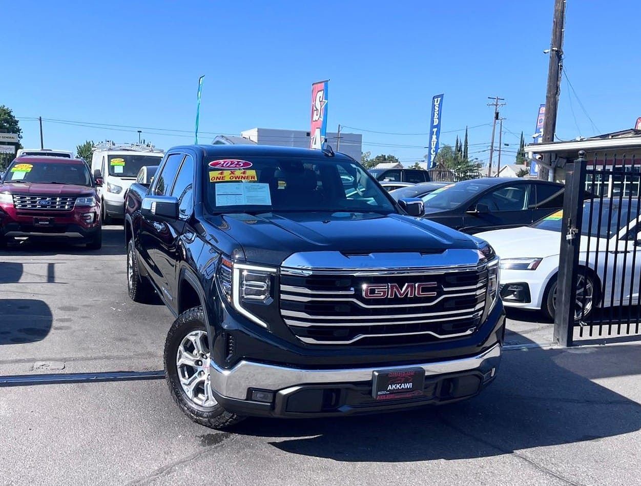 2025 GMC Sierra