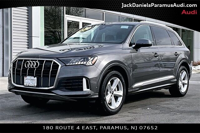 2023 AUDI Q7