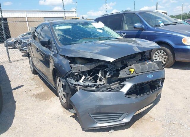 2016 FORD Focus
