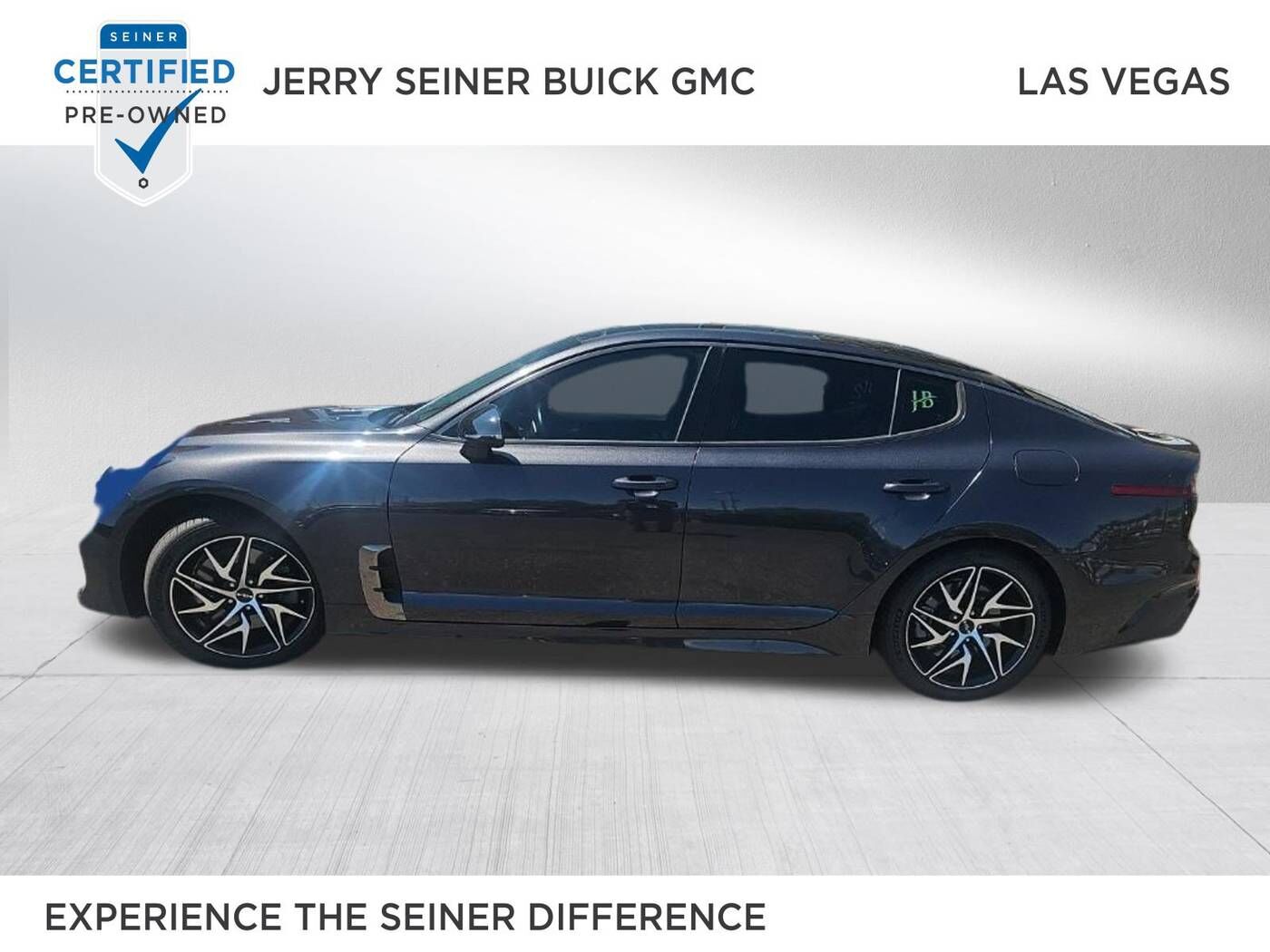 2022 KIA Stinger