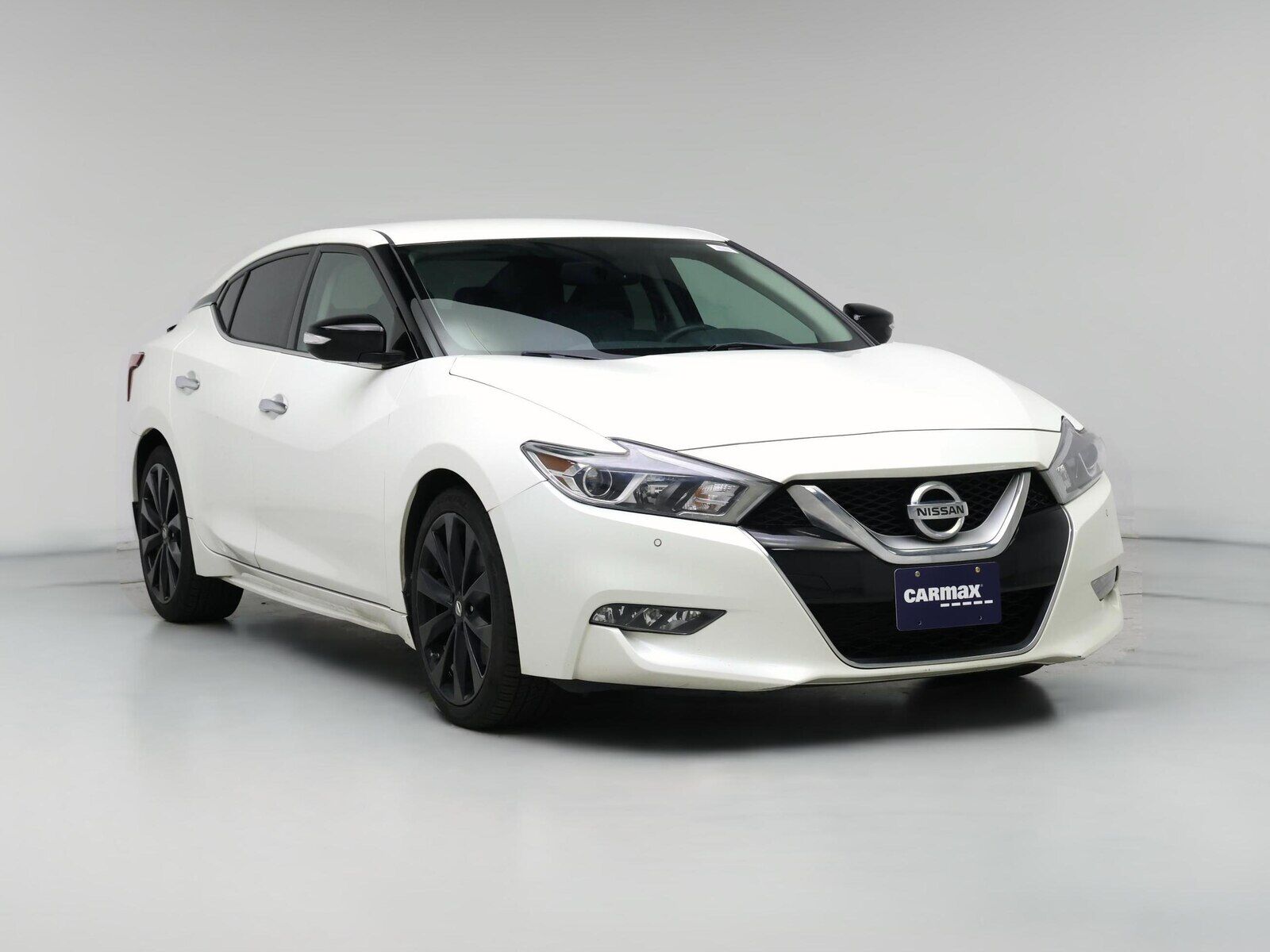2017 NISSAN Maxima