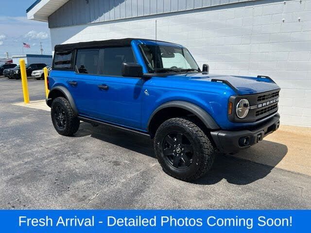 2022 FORD Bronco