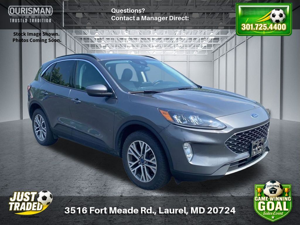 2021 FORD Escape
