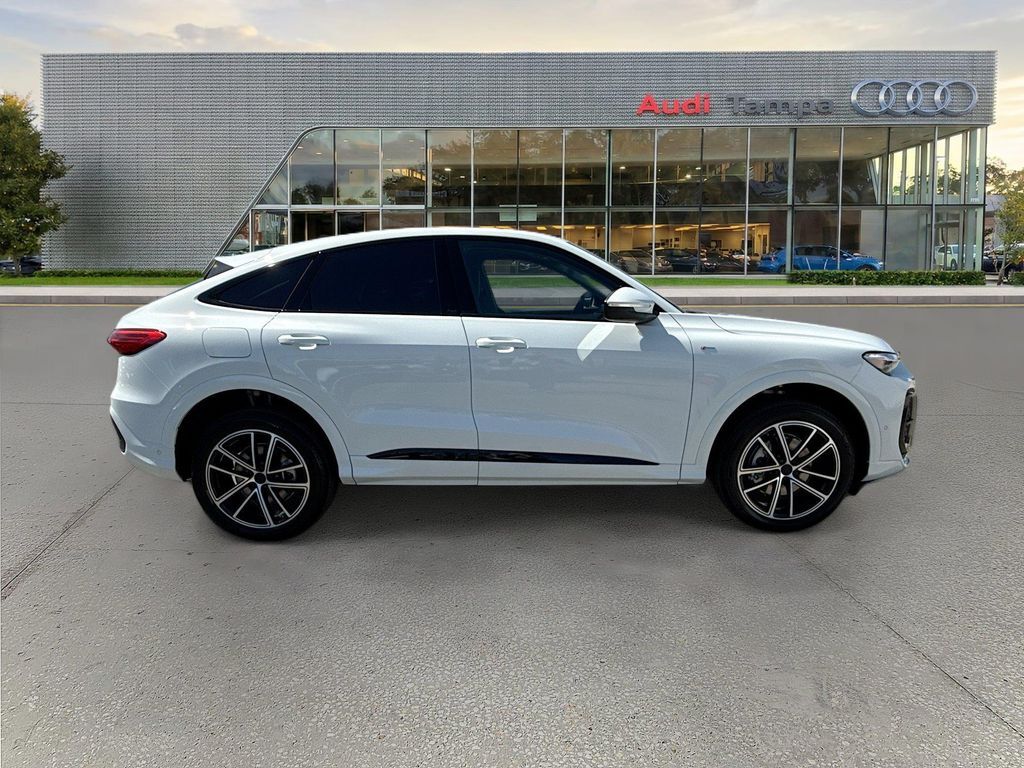 2026 Audi SQ5