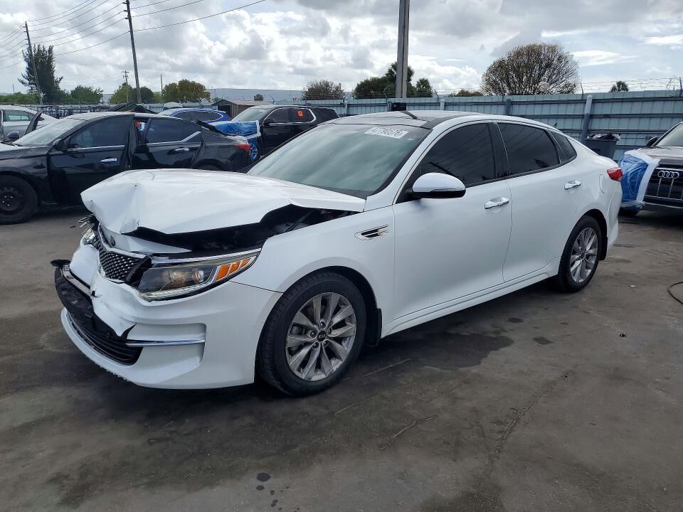 2018 KIA Optima