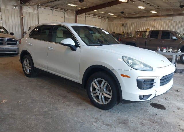 2016 PORSCHE Cayenne