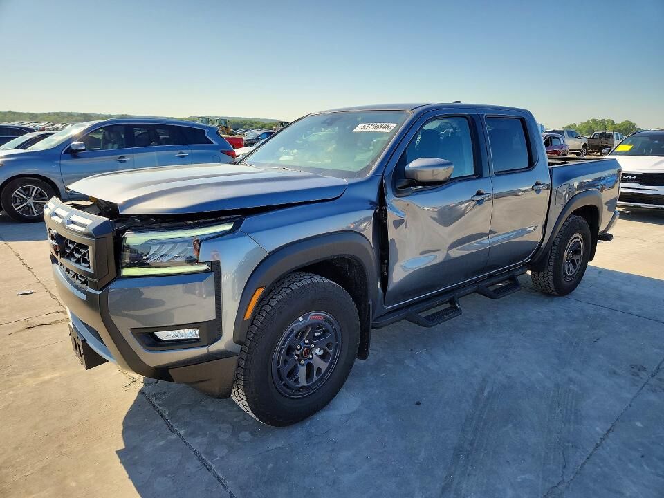 2026 NISSAN Frontier