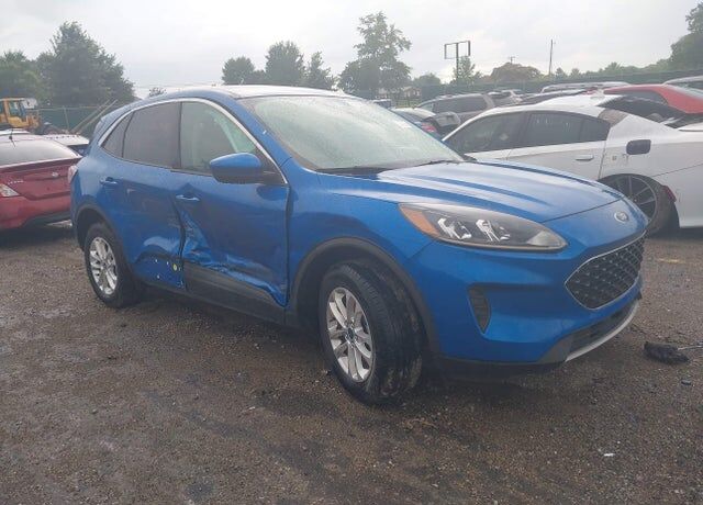 2020 FORD Escape