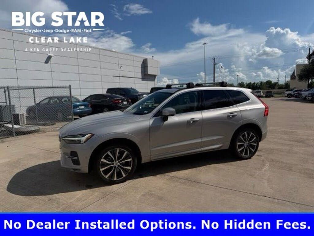 2022 VOLVO XC60