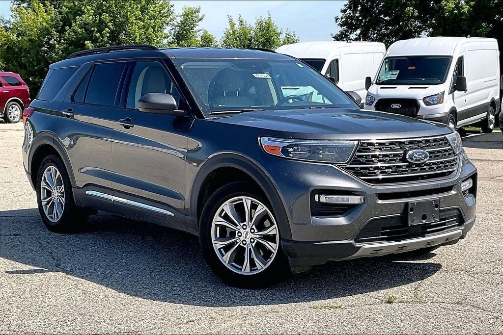 2020 FORD Explorer
