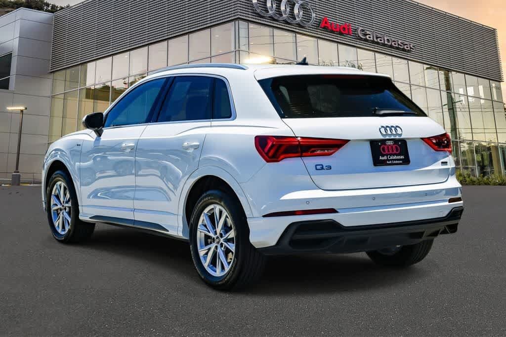 2023 Audi Q3