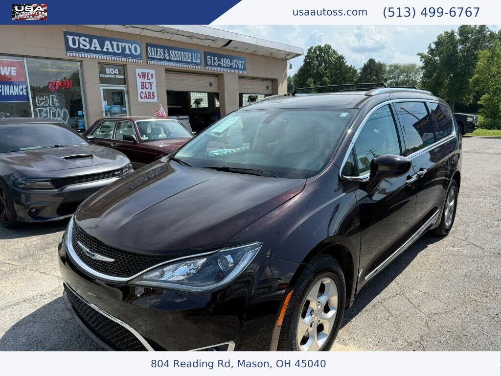 2017 CHRYSLER Pacifica