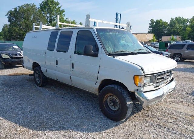 2004 FORD E-350