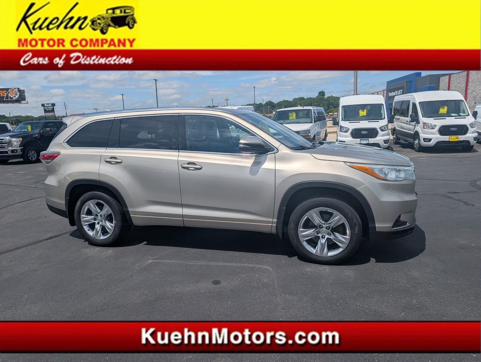 2016 TOYOTA Highlander