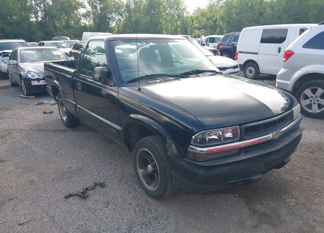 2003 CHEVROLET S-10 Pickup