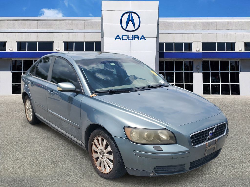 2004 VOLVO S40
