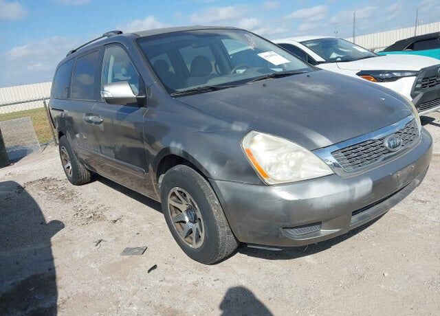 2011 KIA Sedona