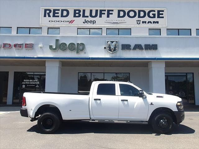 2025 RAM 3500