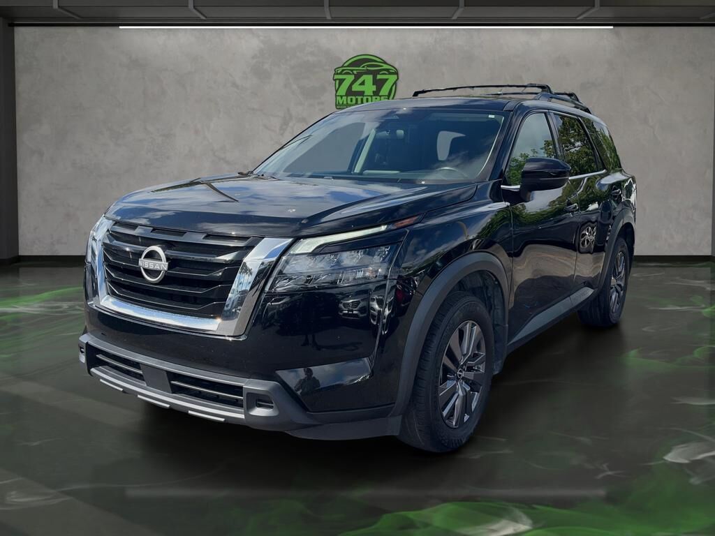 2023 NISSAN Pathfinder