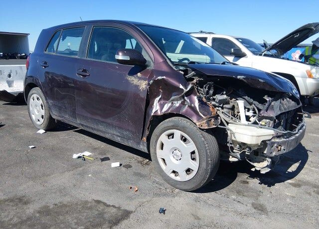 2010 TOYOTA SCION