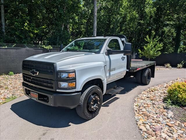 2023 GMC Silverado Medium Duty