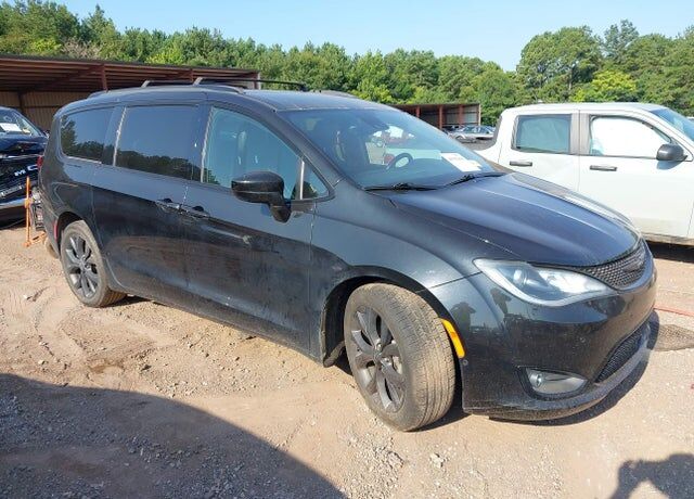 2019 CHRYSLER Pacifica
