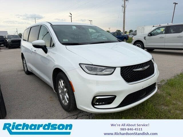 2023 CHRYSLER Pacifica
