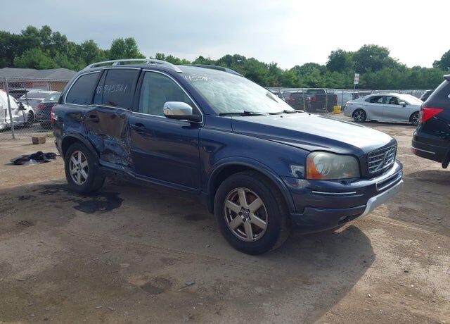 2013 VOLVO XC90