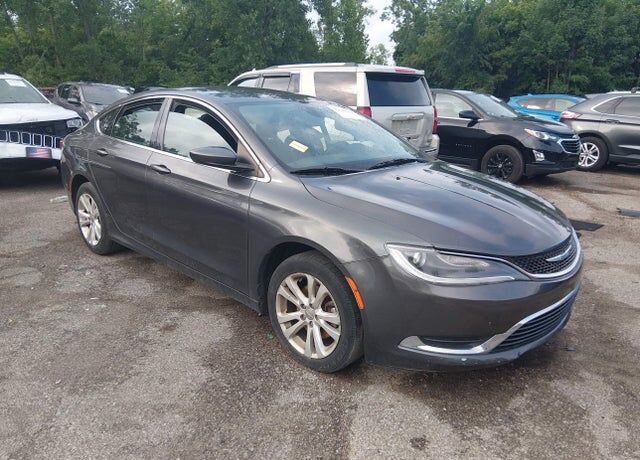 2016 CHRYSLER 200