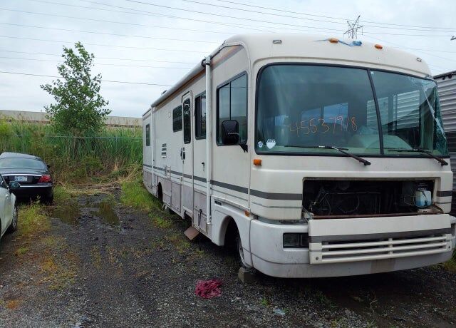 1992 CHEVROLET P - Series