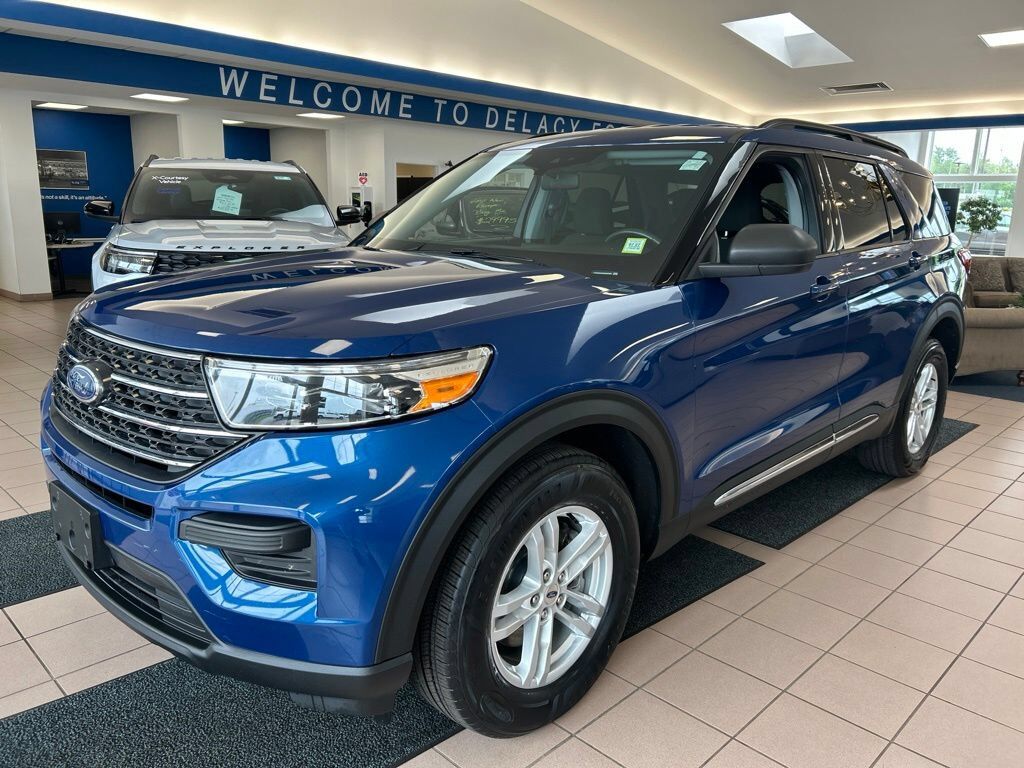 2022 FORD Explorer