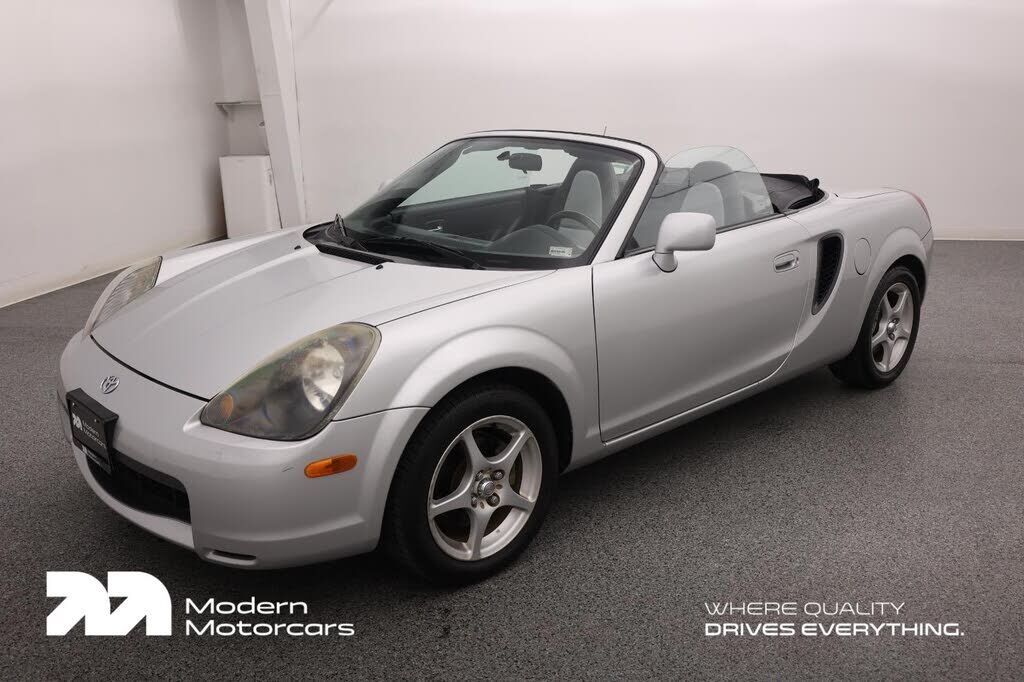 2002 TOYOTA MR2
