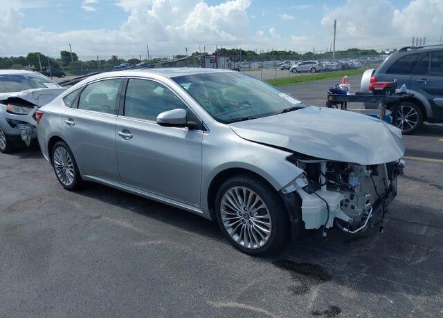 2016 TOYOTA Avalon
