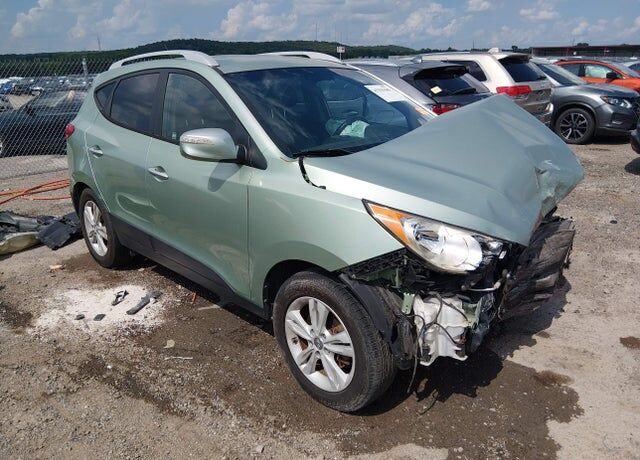 2012 HYUNDAI Tucson