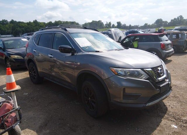 2017 NISSAN Rogue