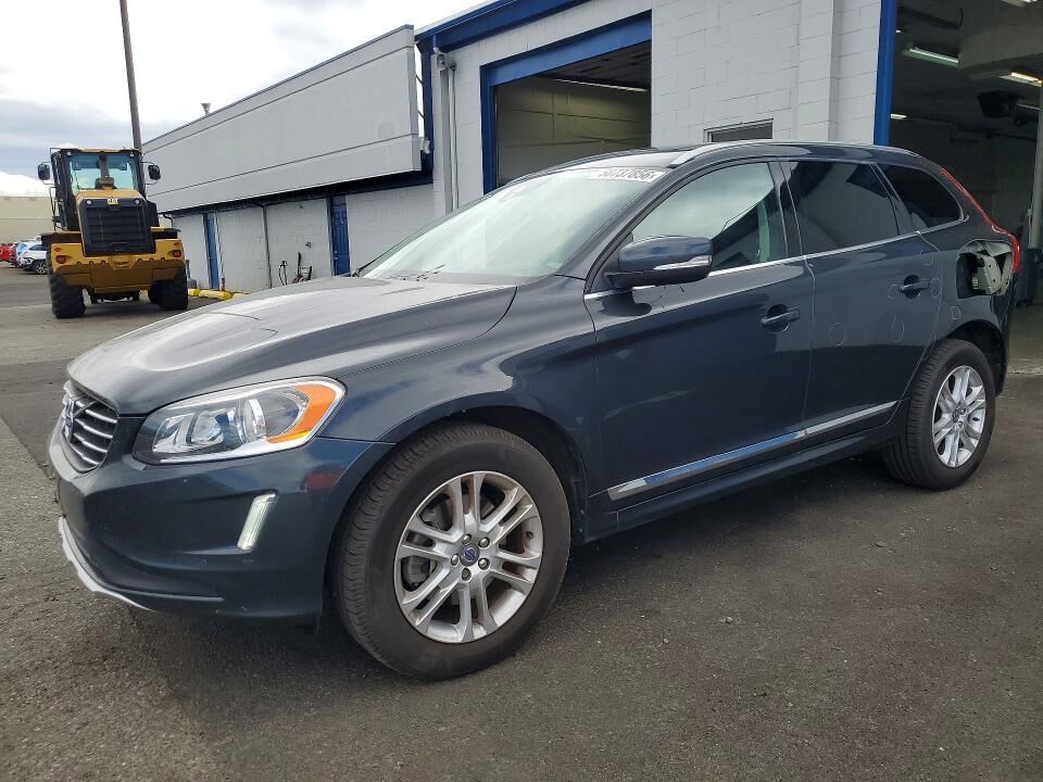 2015 VOLVO XC60